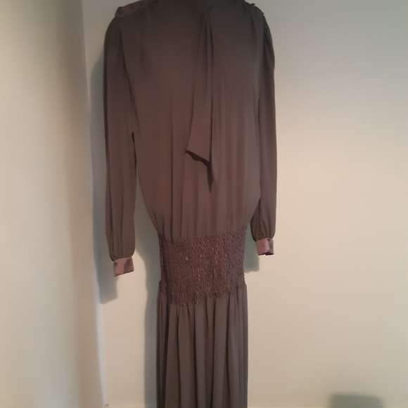 Unique long sleeves vintage dress Size L - Picture 6 of 16